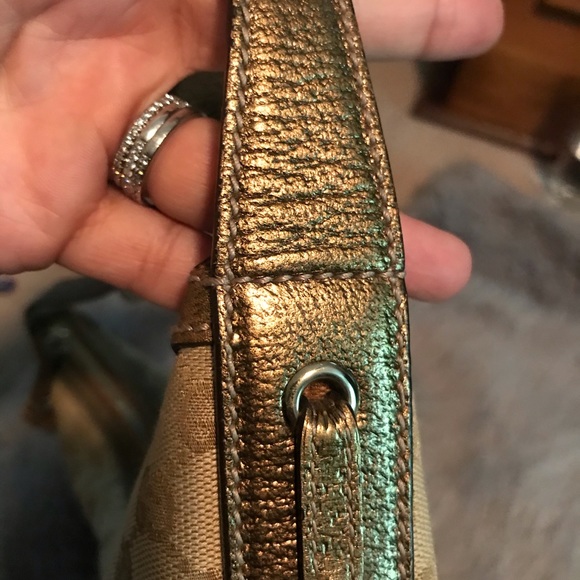 BEAUTIFUL Gucci canvas and leather hobo - Picture 6 of 15